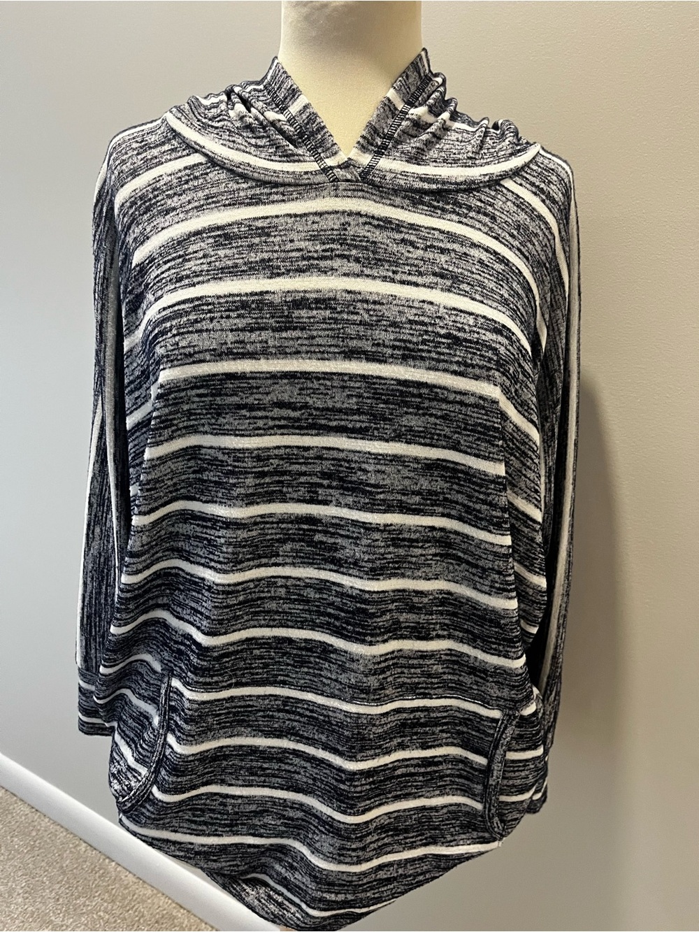Market & Spruce Black and White Striped Crewneck Sweater